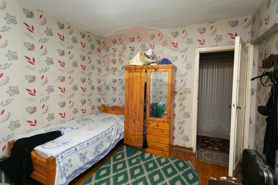 شقة للبيع 130 م محرم بك (خطوات من ش المنشا)