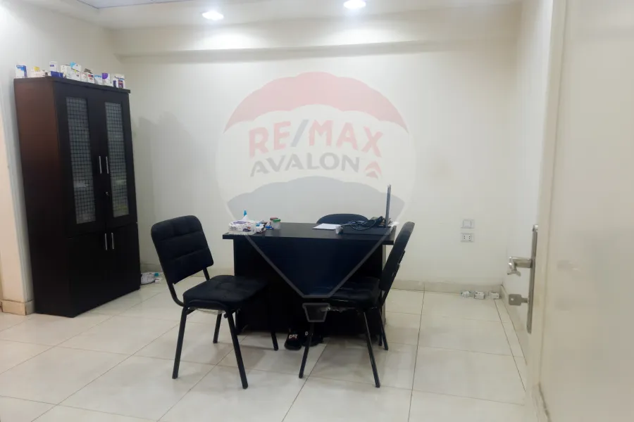 Medical center for rent 450 m Al-Hanoville (Alexandria Matrouh Road)