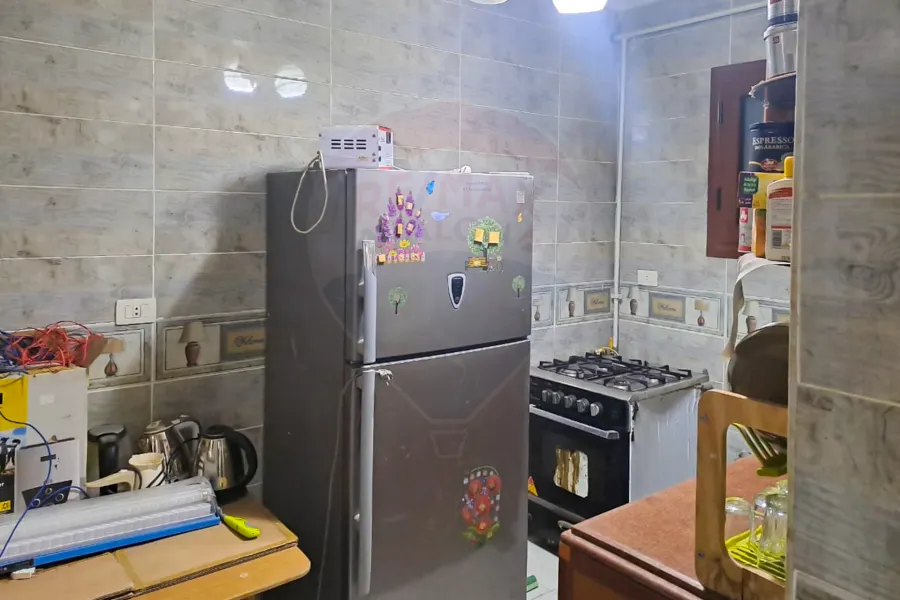 شقة إداري للبيع 150 م سموحة الجديدة (بجوار نادي الإتحاد) - تصلح سكني