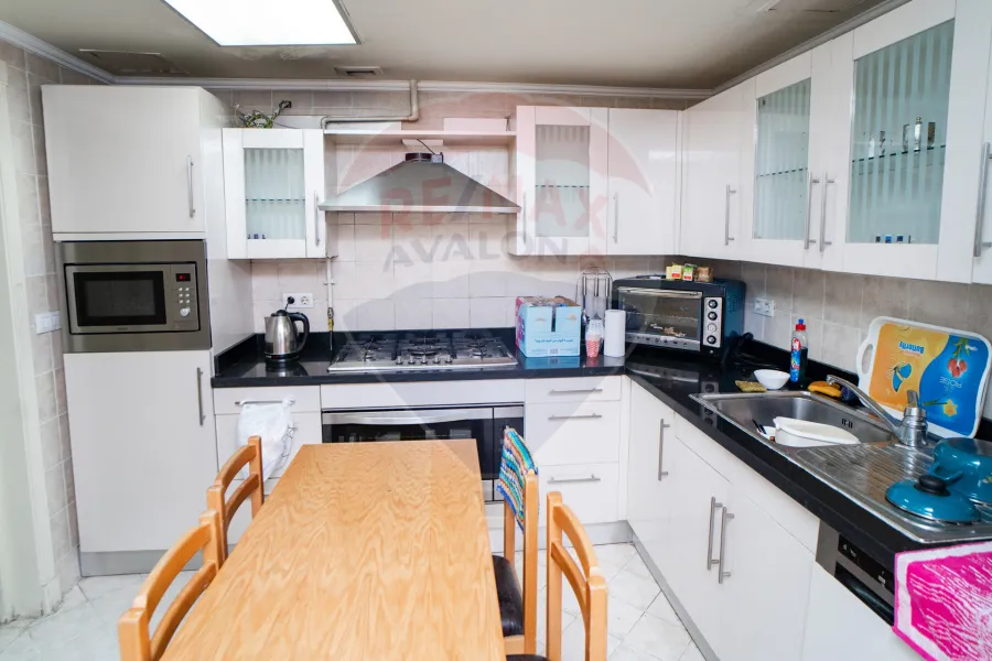 شقة للايجار 298 م سان ستيفانو (ابراج الفورسيزون)