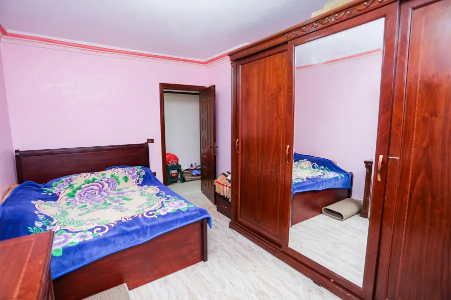 شقة للبيع 100 م محرم بك (ش المحكمة)