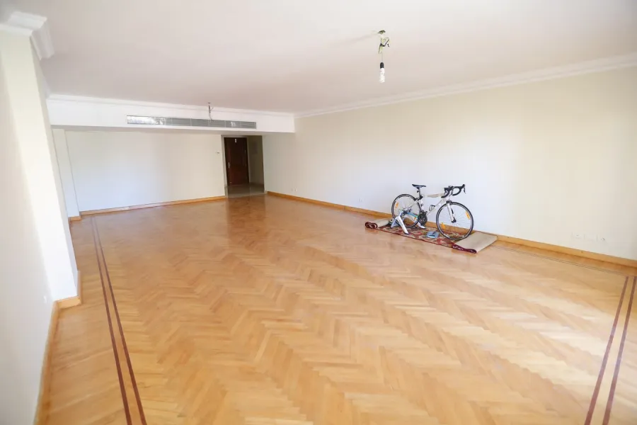 شقة للبيع 267م سموحة (كمبوند دلتا لايف - ش ألبرت الأول)