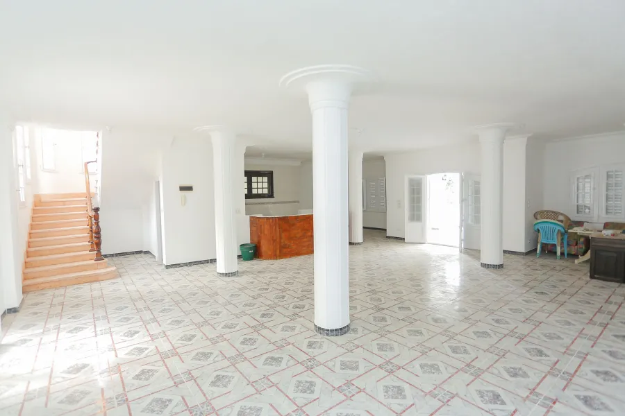 فيلا مستقلة للبيع 1435م كينج مريوط  (ش قرطبة)