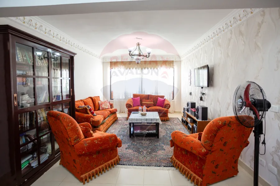 Villa for sale 610 m King mariout (Lakeside Paradise compound)