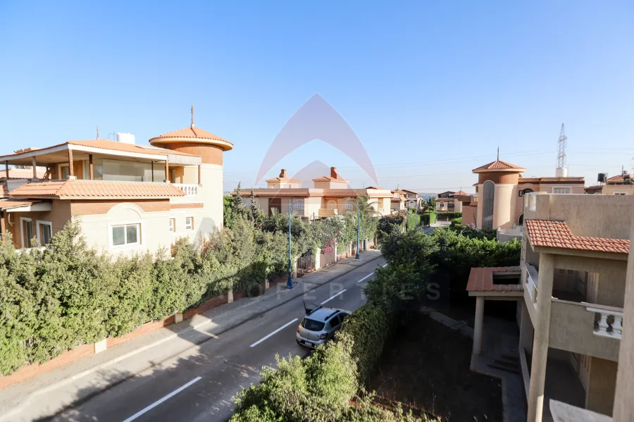 Castle for sale 1200 m King Marriott (Compound AlOrouba Royal)