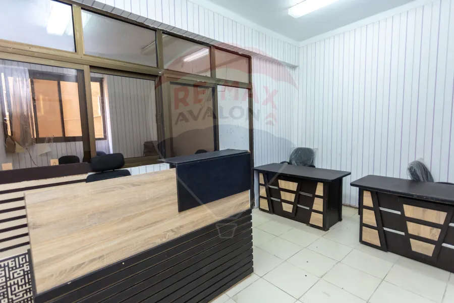Licensed Administrative office for sale 45 m Smouha (Sidi Gaber Towers)