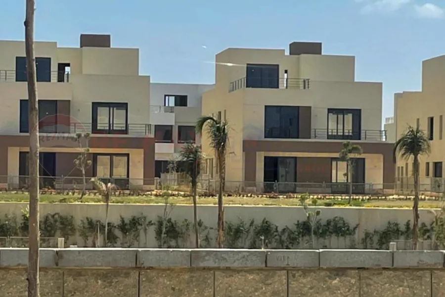 تاون هاوس للبيع 290 م الاسكندرية (بالم هيلز)