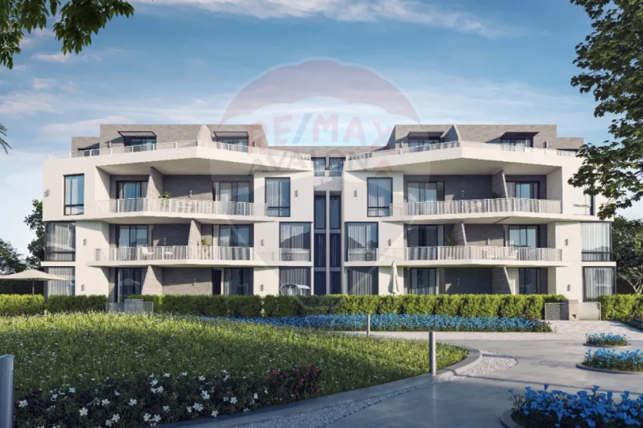 Studio + Garden for Sale north coast (White Sand)