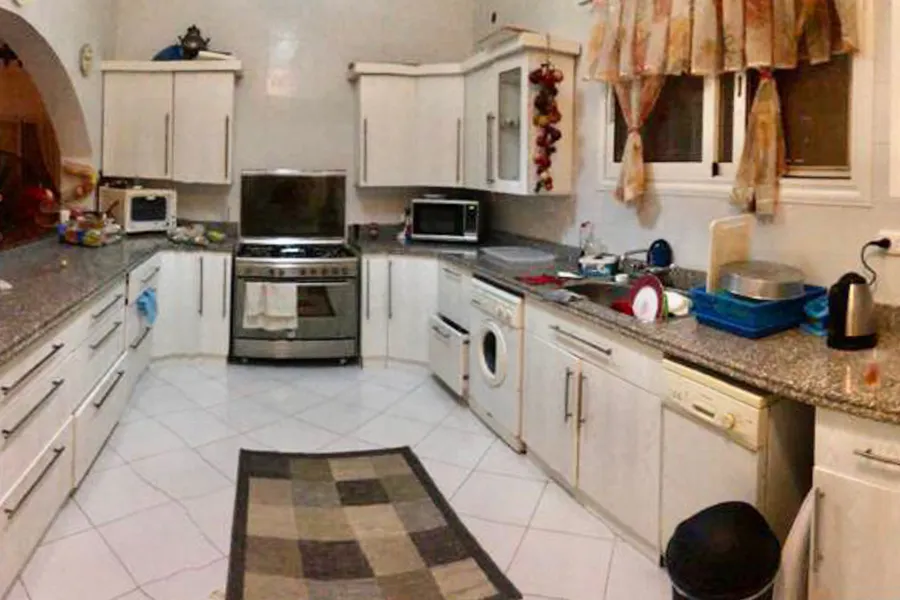 Stand alone villa for sale (Amwaj - Sidi Abdelrahman) 1,000 m