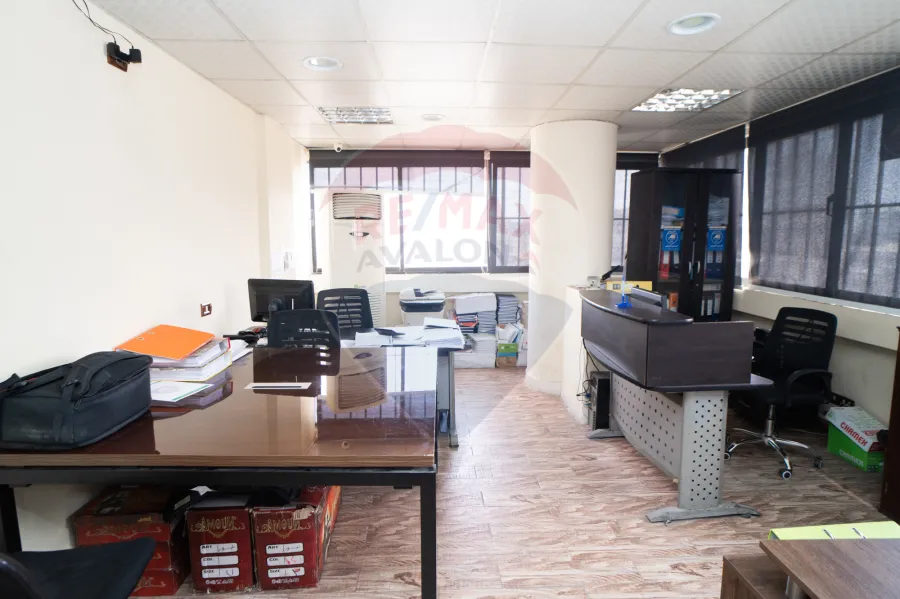 Administrative office for sale 60 m Sporting (Chamber of Commerce Street)