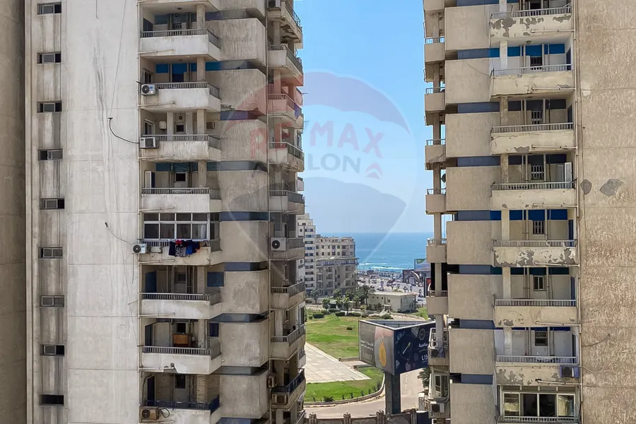 شقة للبيع 107 م سيدي جابر (مساكن الظباط - الجزء الاستثماري)