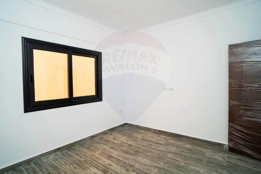 Villa for Sale 300 m King Maryot (Green Oasis Compound)