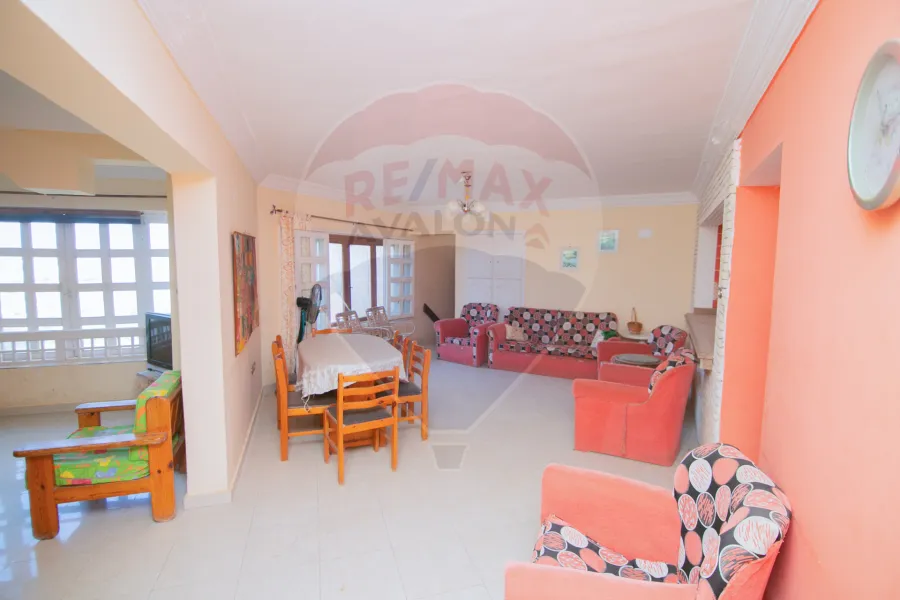 شاليه دوبلكس للبيع الساحل (مارينا 2)