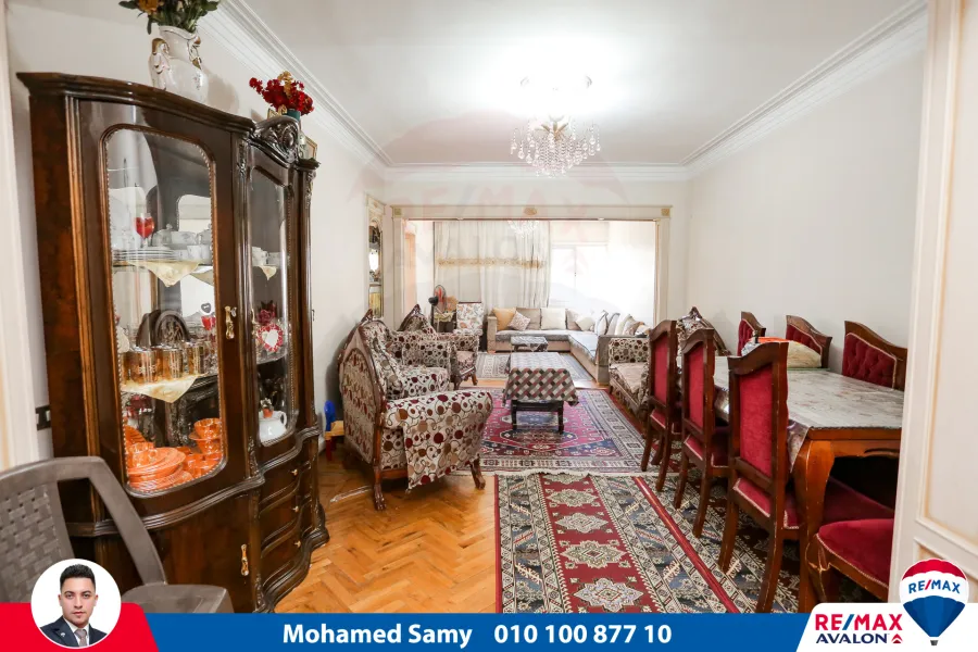 شقة بيع 170 م مصطفي كامل (علي الترام مباشرة)