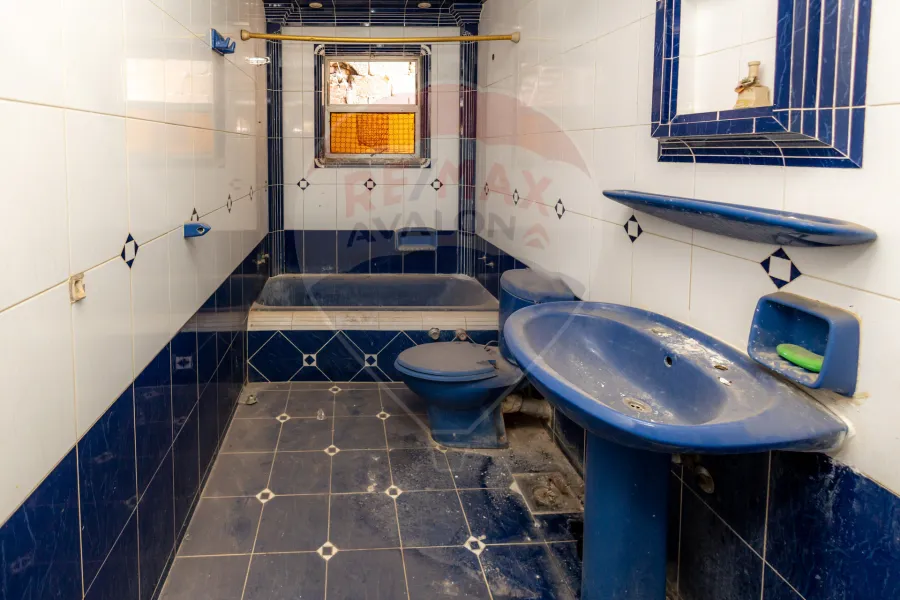 Apartment for sale in Victoria (steps from Abdel Salam Aref St. - and Taiba Hospital)