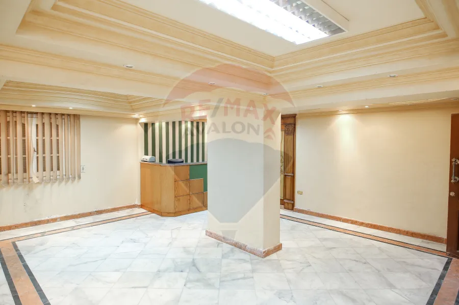 Administrative Unit For Rent 200 m Sidi Bishr (Num.1 From Esawy St.)