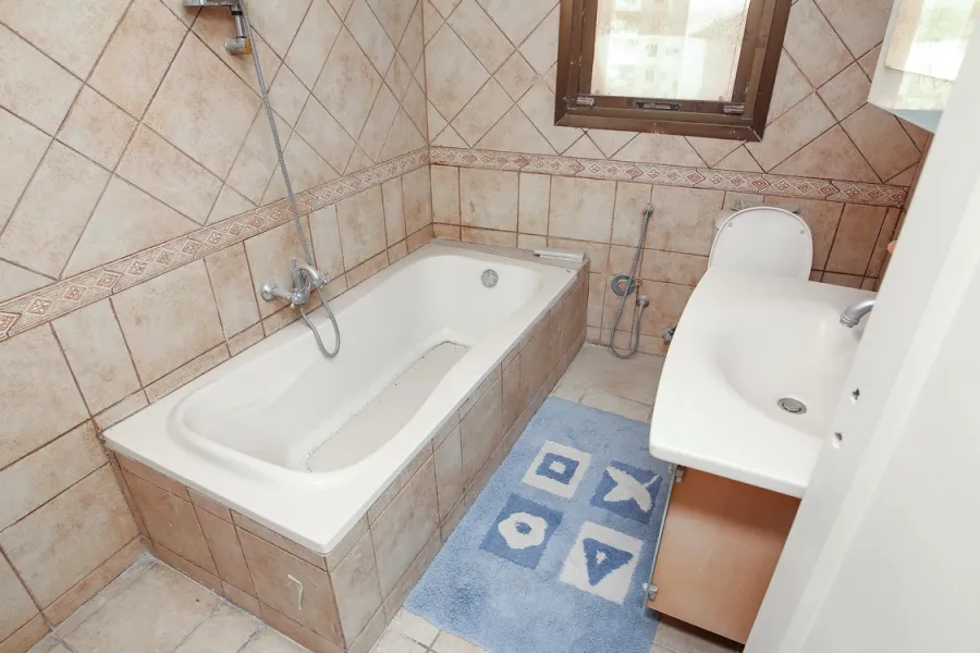 Apartment for rent 300m Kafr Abdou (El-Asmailia St.)