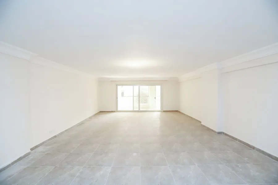 Apartment for rent 260m Smouha (Admon Fremon St.)
