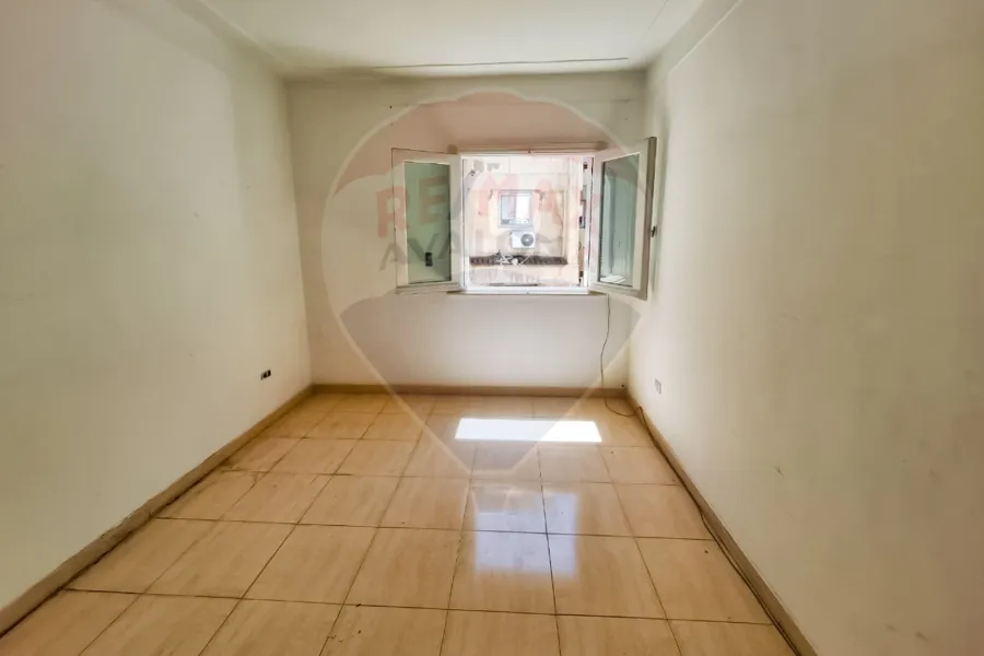 شقة للبيع 108 م صافي لوران (ش أبوقير)