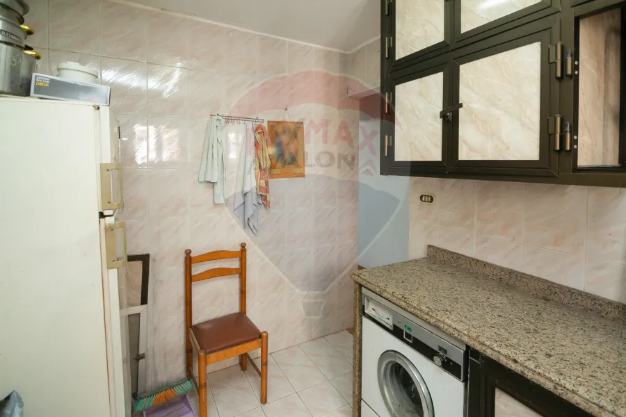 Apartment for sale 150 m Cleopatra (Steps from the sea)