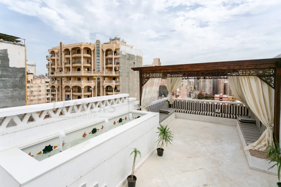 شقة 3 ادوار Triple للبيع 367 م لوران (خلف البنك الاهلي)