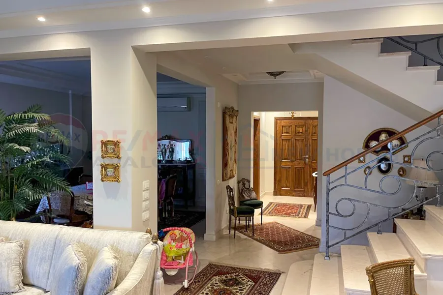 فيلا ستاند الون للبيع 334 م كينج مريوط (كمبوند العروبة)