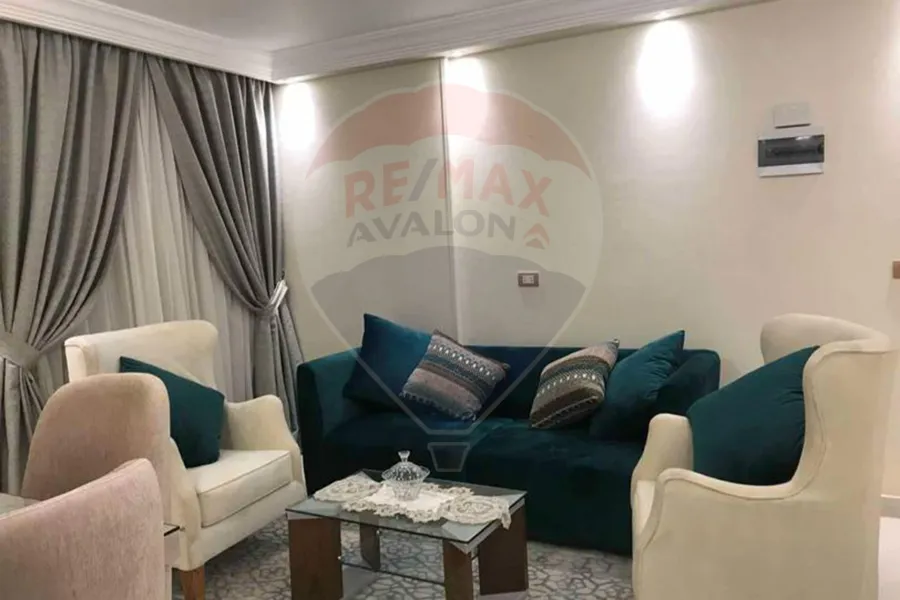 شقة للبيع 131 م محرم بك (محرم باشا)