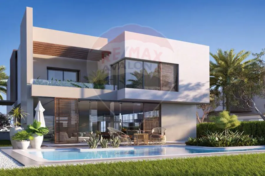 فيلا ستاندالوان للبيع (جفيرا - راس الحكمة) 238 م