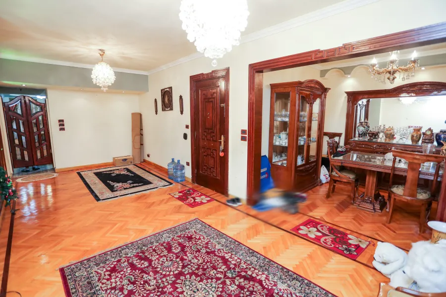 Apartment for sale 130 m Stanly ( Abd Elhamid Alabady St. )