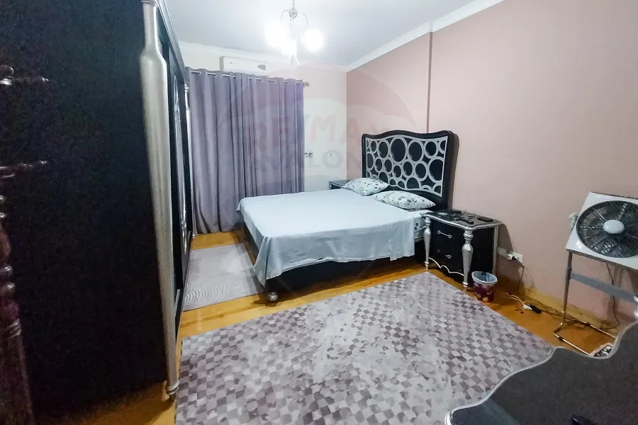 Apartment for sale 213 m Tharwat (Ibrahim Nasir St. - Brand Building)