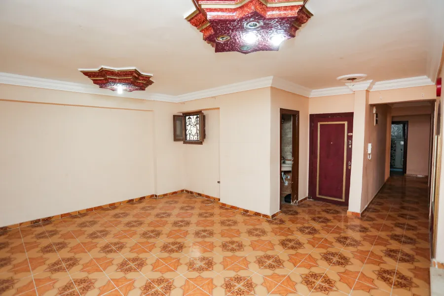 شقة مرخصة للبيع 152م سبورتنج