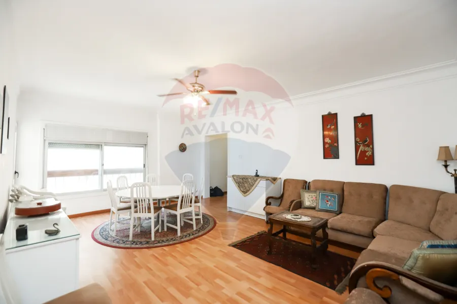 شقة للبيع 153 م مصطفي كامل (عمارات الظباط)