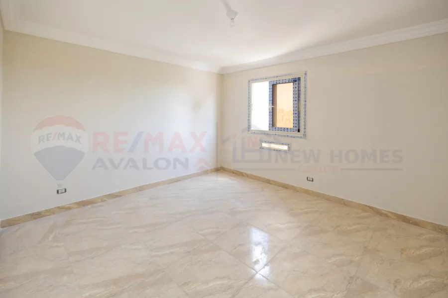 شقة للإيجار 185 م الإبراهيمية (خطوات من نادي سبورتنج)