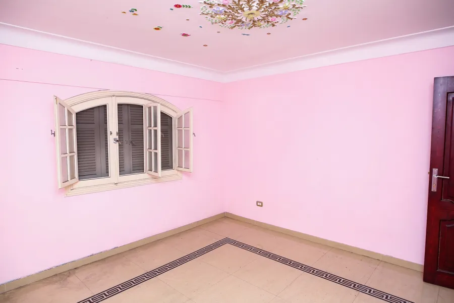 Apartment For Rent 250m Gleem (Directly On Tram Station)