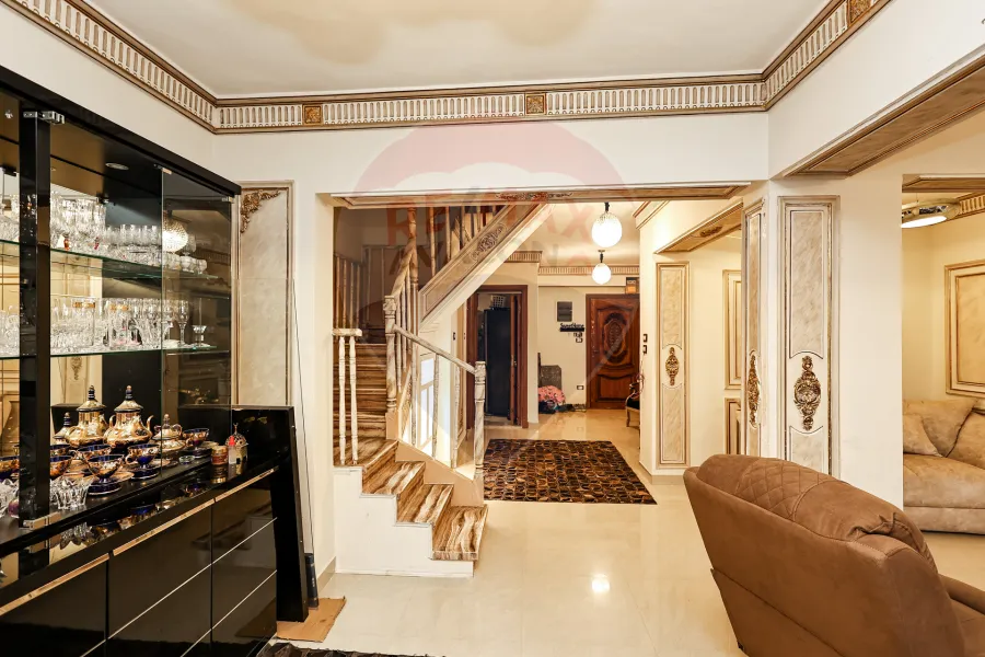 Duplex apartment for sale 150 m Louran (branched from the sea and Sirhank St.)