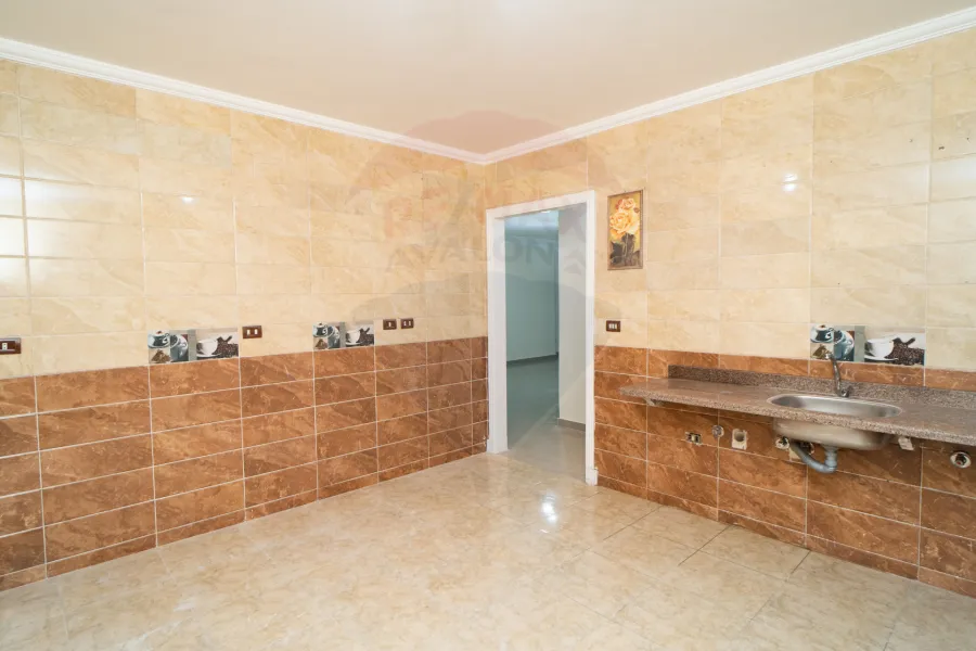 Apartment for Rent 235 m Zizinia (next to Plaza Hotel)