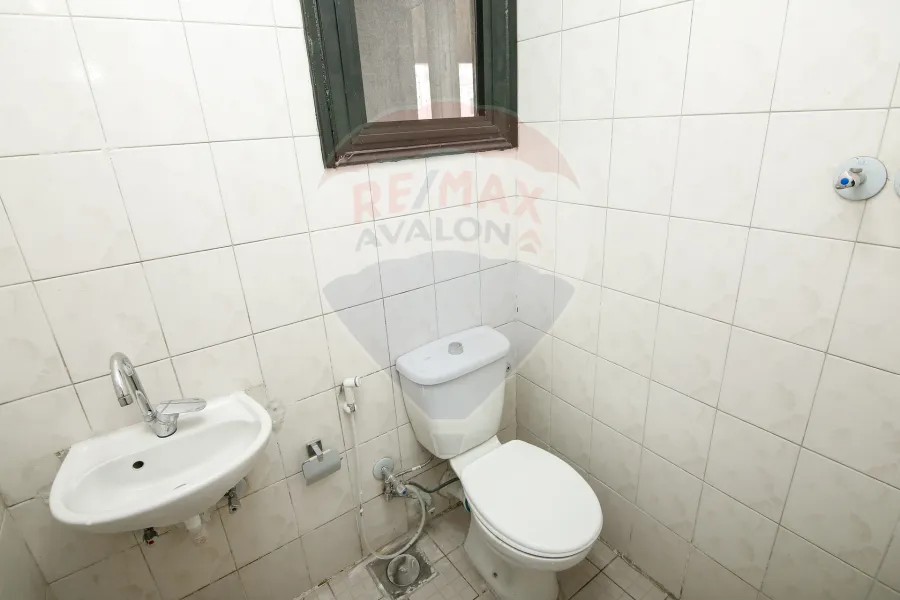 Apartment for sale 310 m net Latin District (Fouad St.- brand building)