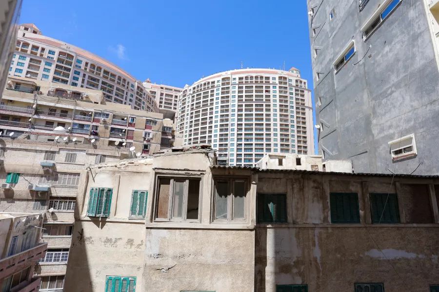 Apartment for sale 175 m Zezinia (Steps from foursesone)