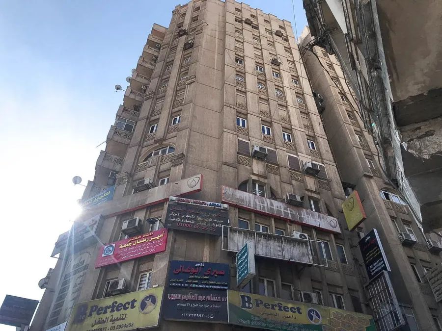 مكتب للإيجار قانون جديد  78م سبورتنج ( فيو نادى سبورتنج)