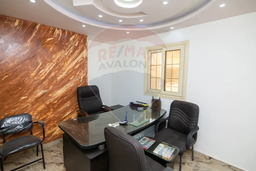 Administrative unit For sale 70 m Moharm bek (El Baliana St.)