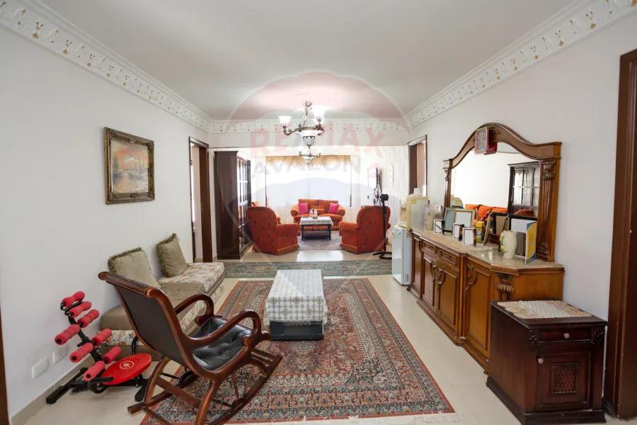 Villa for sale 610 m King mariout (Lakeside Paradise compound)