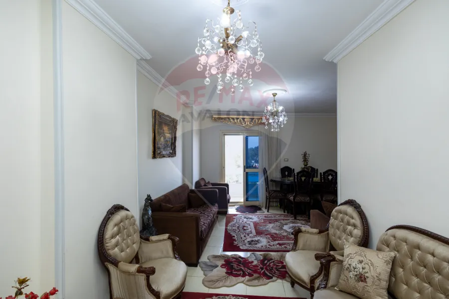 Apartment for sale 145 m Montazah (Al-Malik Hafny St.)