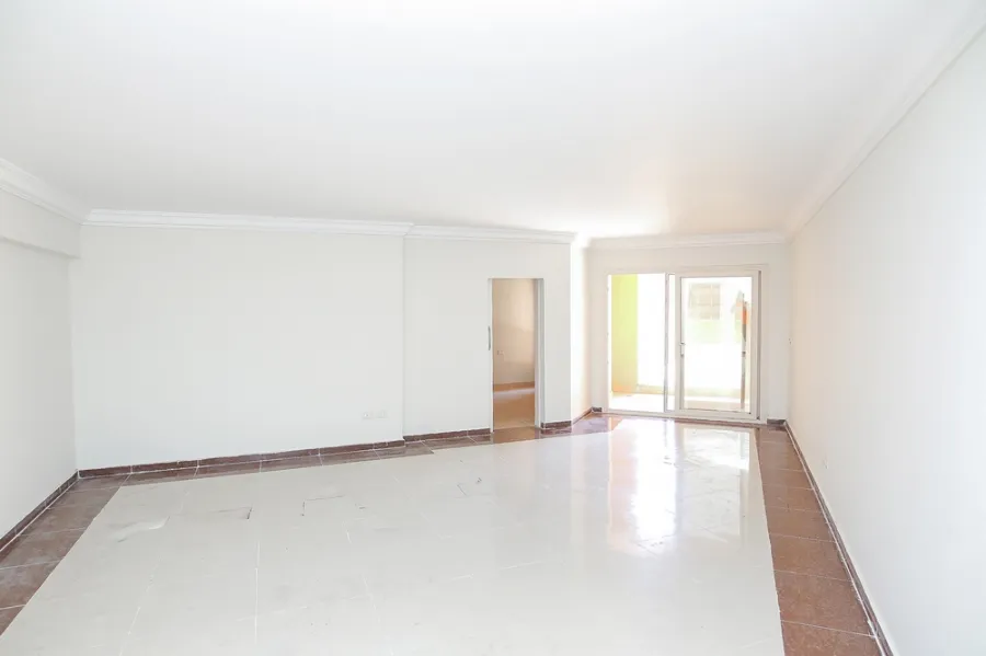 Apartment For Sale 170m El-Montaza (Marseilia Florence Compound)