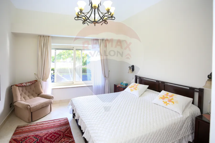 فيلا توين هاوس للبيع 415 م كينج مريوط (اليكس ويست - انطونيادس)