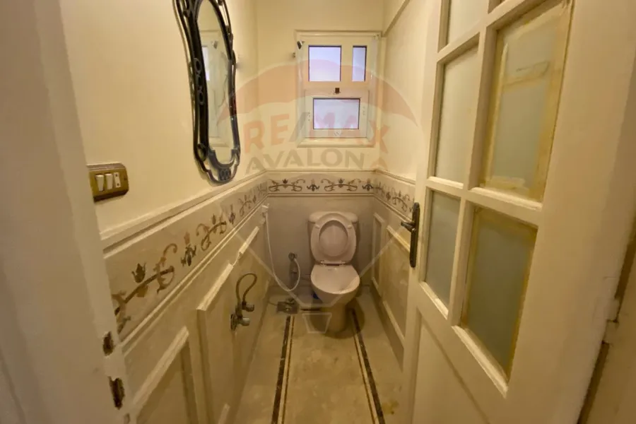 شقة للبيع 190 م  وابور المياة  (ش محمد مسعود)