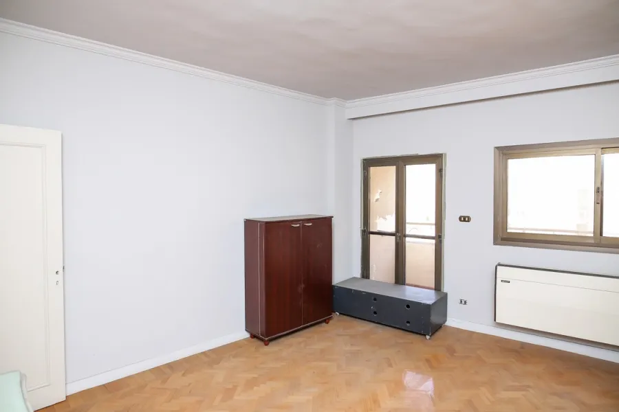 Apartment for rent 300m Kafr Abdou (El-Asmailia St.)