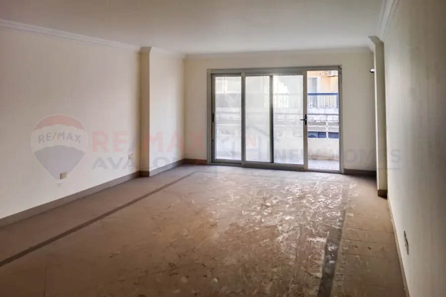 Apartment for rent 180 m Louran (Al-Eqbal St.)