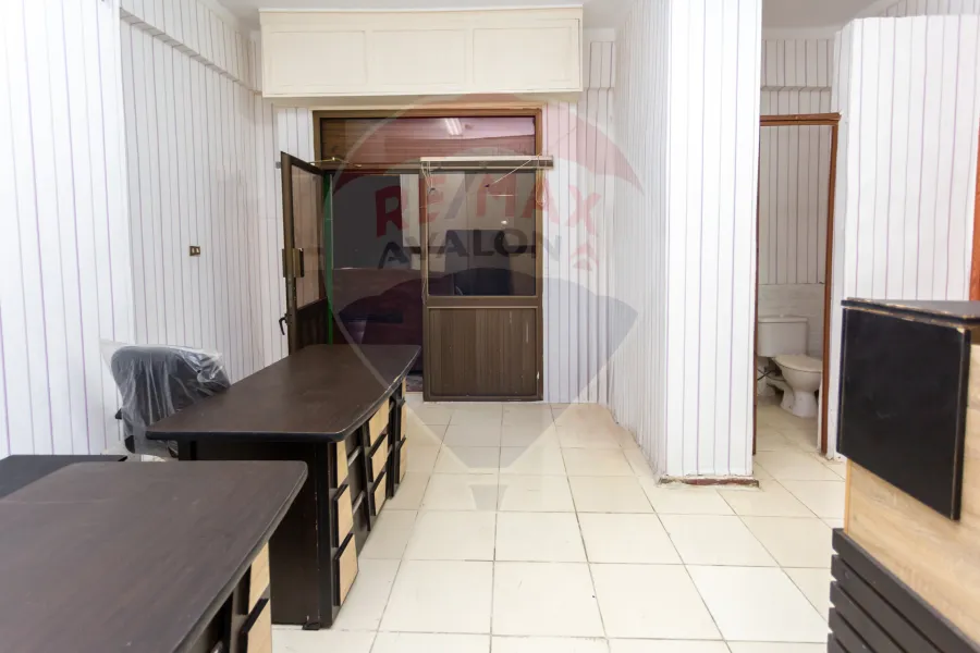 Licensed Administrative office for sale 45 m Smouha (Sidi Gaber Towers)