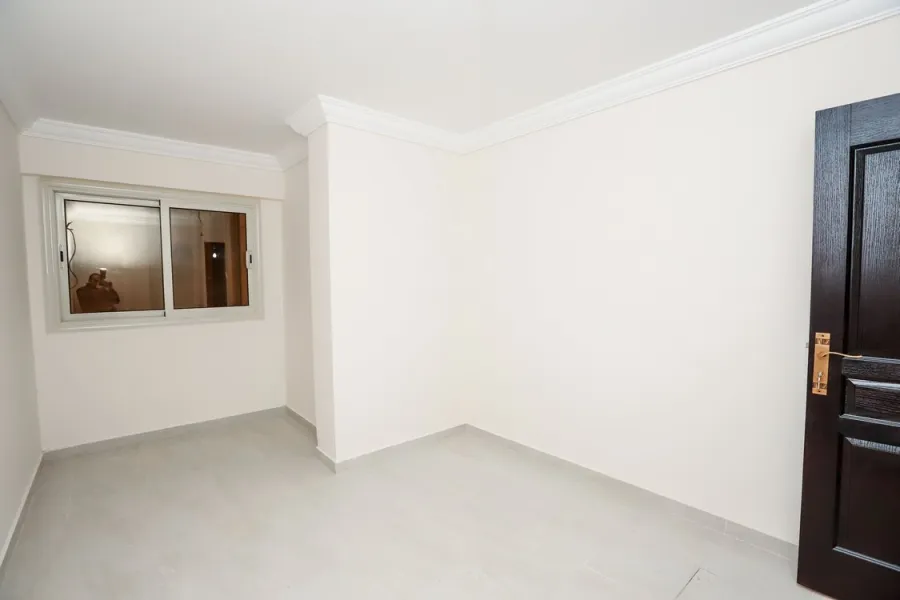 Apartment for rent 260m Smouha (Admon Fremon St.)