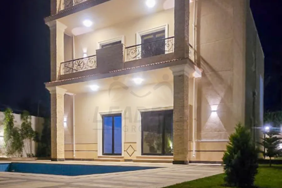 فيلا ستاند الون للبيع 614 م كينج مريوط (خطوات من هيلتون كينج رانش)